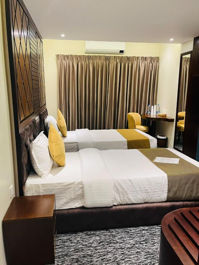 Richmond Hotel Srihotto Zewnętrze zdjęcie