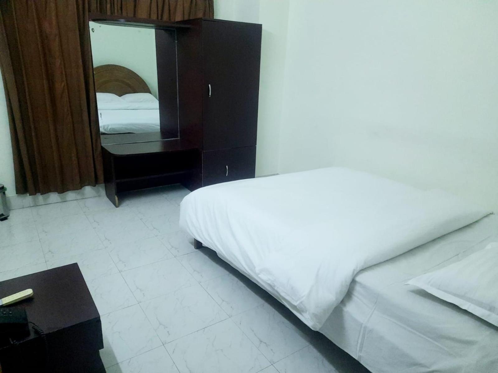 Richmond Hotel Srihotto Zewnętrze zdjęcie
