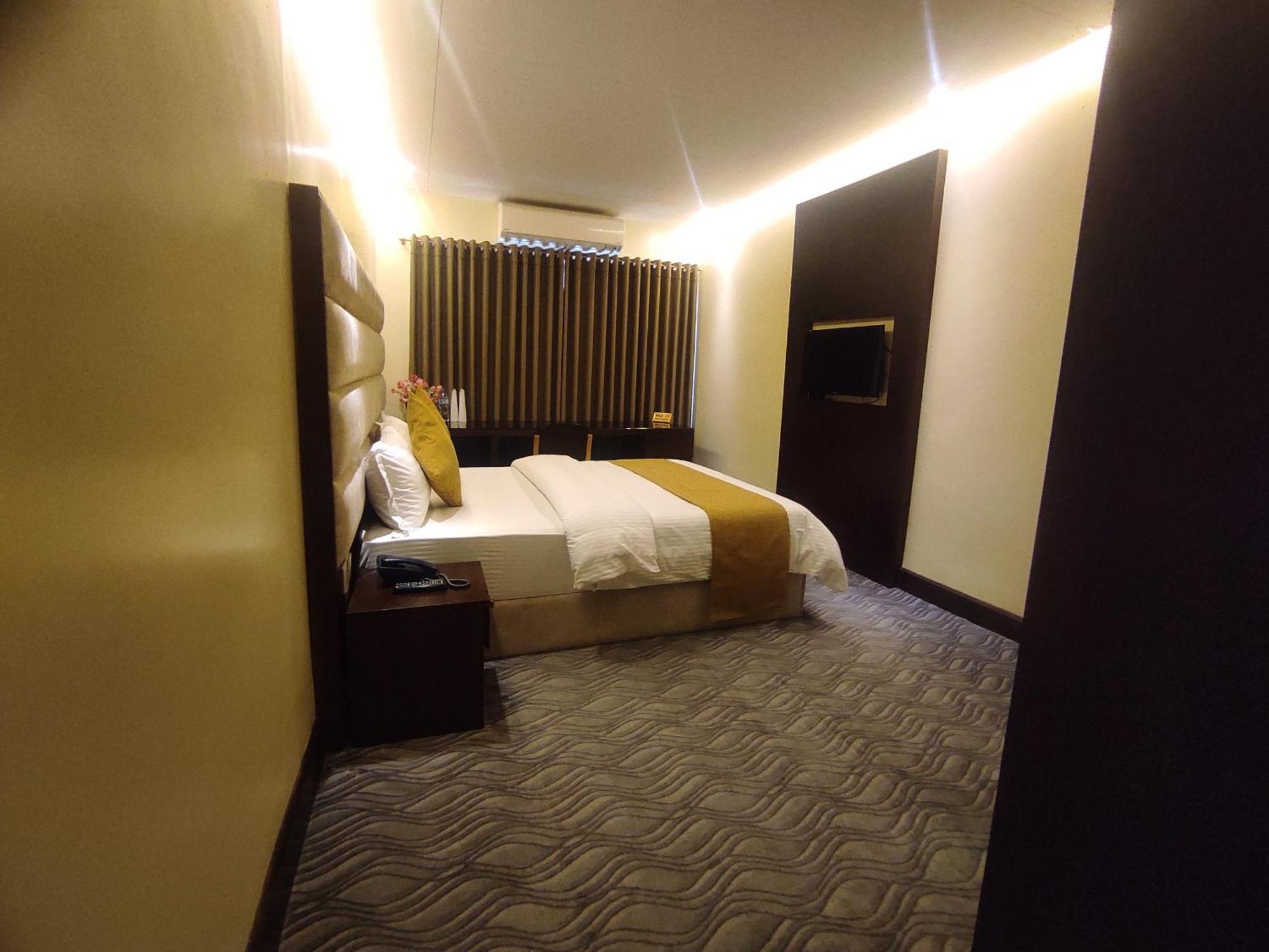 Richmond Hotel Srihotto Pokój zdjęcie