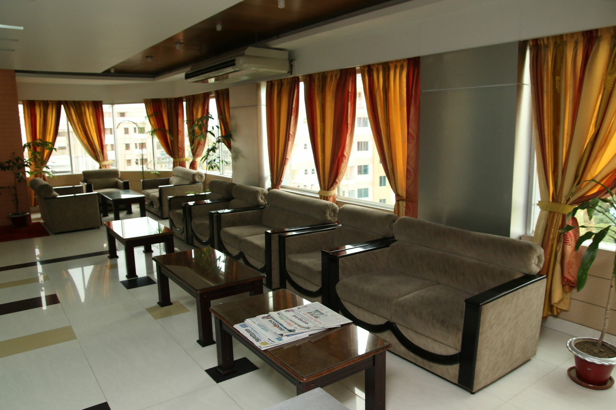 Richmond Hotel Srihotto Zewnętrze zdjęcie